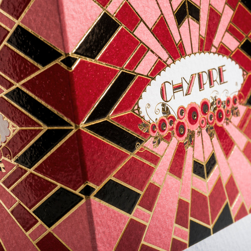 Chypre Cedar Poinsettia Candle